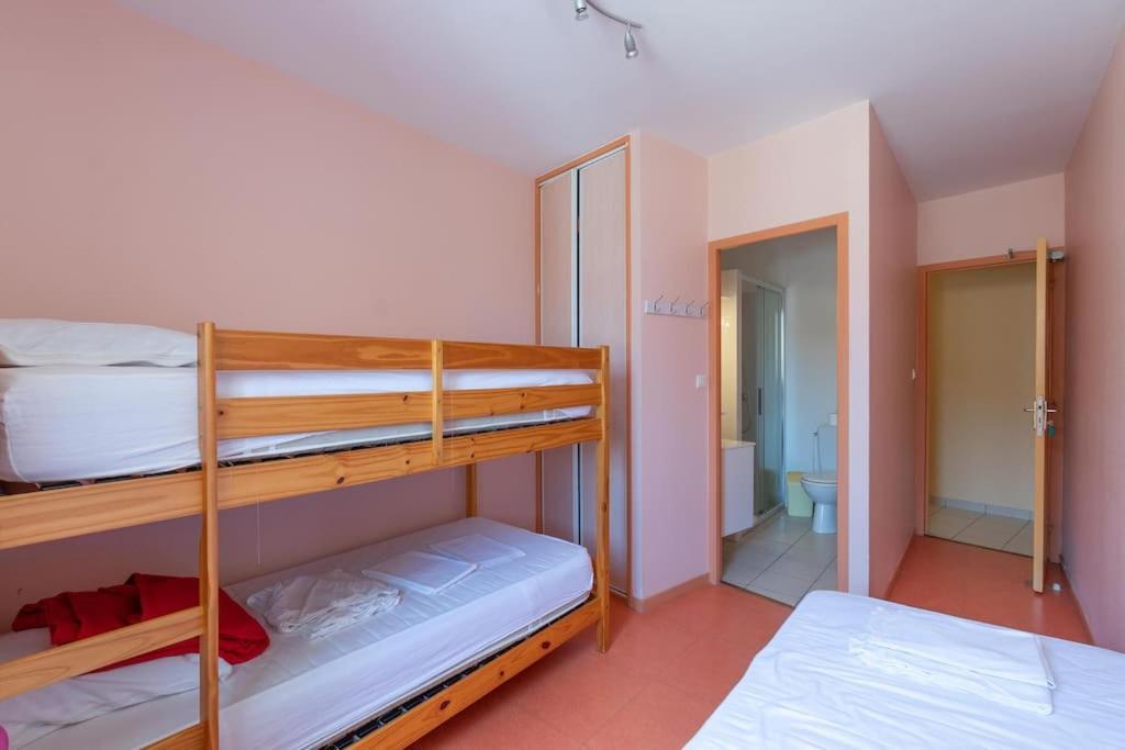 Cabana & Le Gite De Domange - Proche Macon Ige  Exterior photo